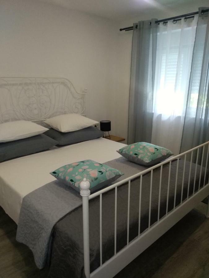Apartment Simply Rodin Kastela Luaran gambar